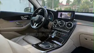 Mercedes-Benz GLC-Class 2021 Blanc