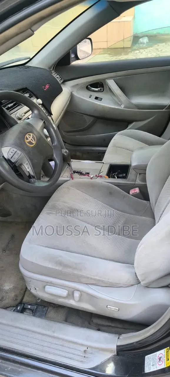 Toyota Camry Base 4dr Sedan (2.4L 4cyl 5M) 2009 Noir