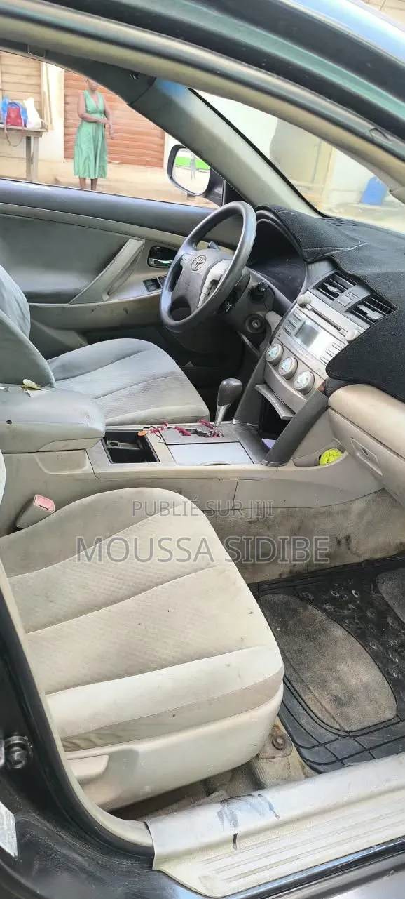 Toyota Camry Base 4dr Sedan (2.4L 4cyl 5M) 2009 Noir