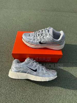 Nike P6000
