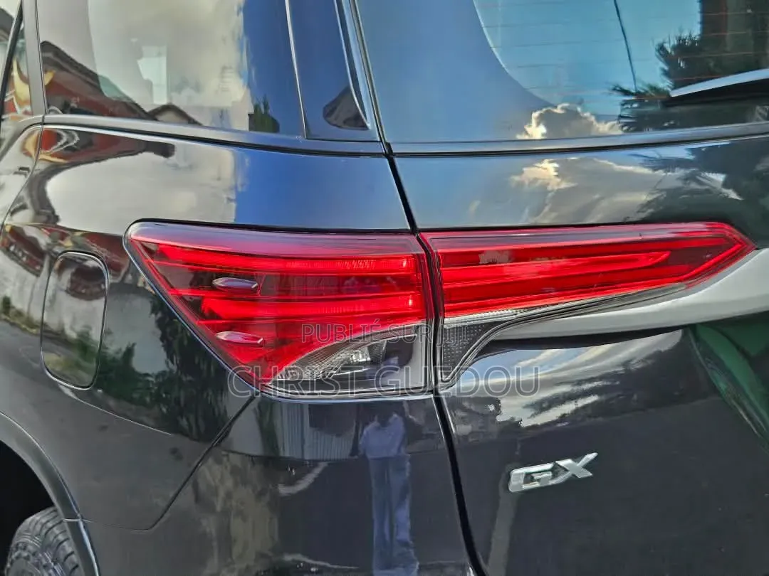 Toyota Fortuner 2022 Noir