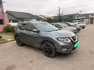 Nissan X-Trail 2018 Gris