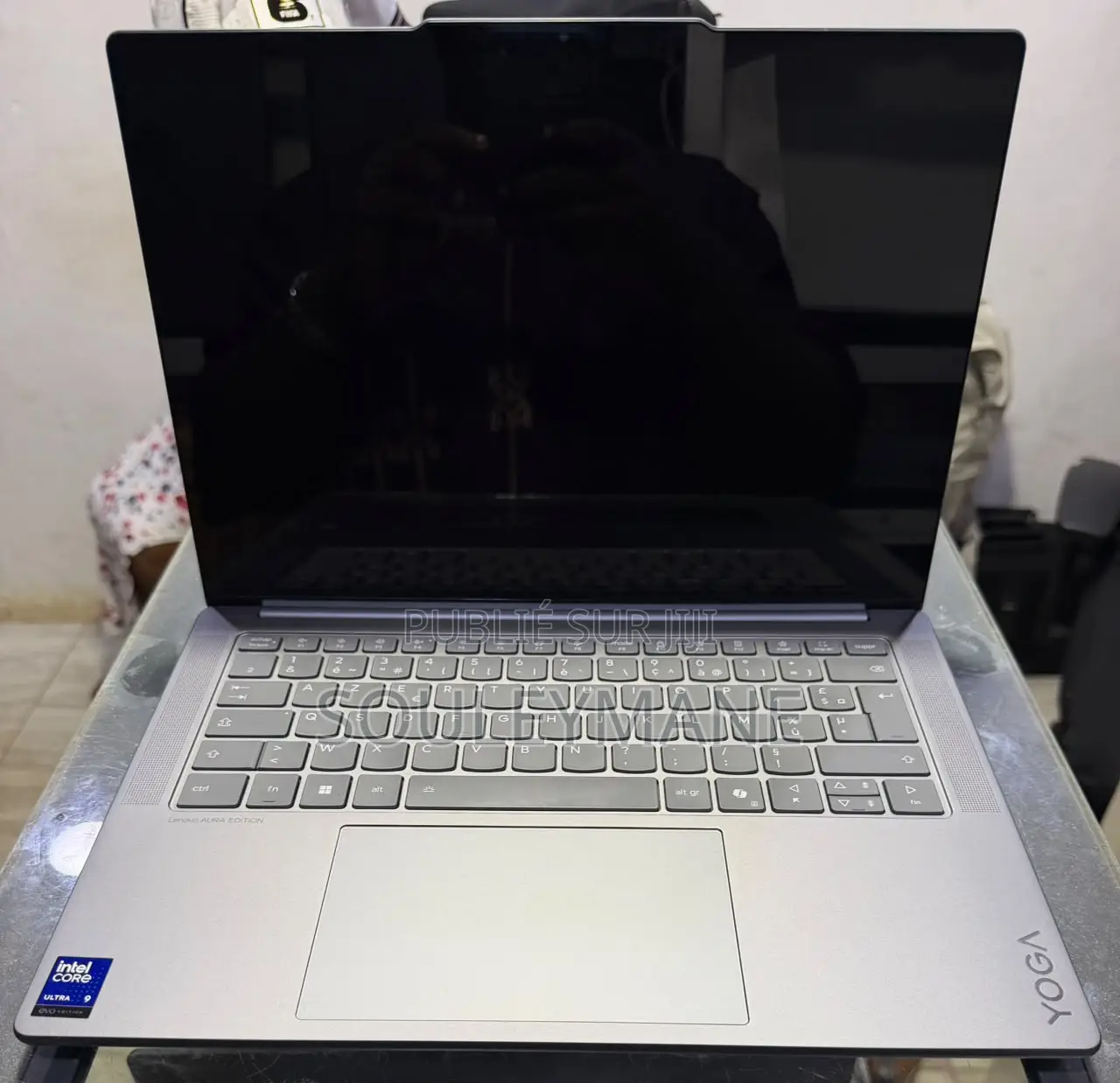 Nouveau Lenovo Yoga Pro 9i Aura Edition 32GB Intel Core Ultra 9 SSD 1T