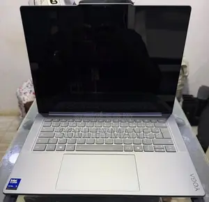 Nouveau Lenovo Yoga Pro 9i Aura Edition 32GB Intel Core Ultra 9 SSD 1T