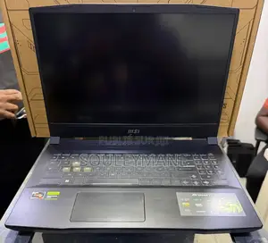 Nouveau Ordinateur portable MSI CR500 16GB AMD Ryzen 7 SSD 1T