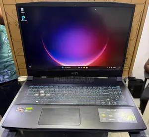 Nouveau Ordinateur portable MSI CR500 16GB AMD Ryzen 7 SSD 1T