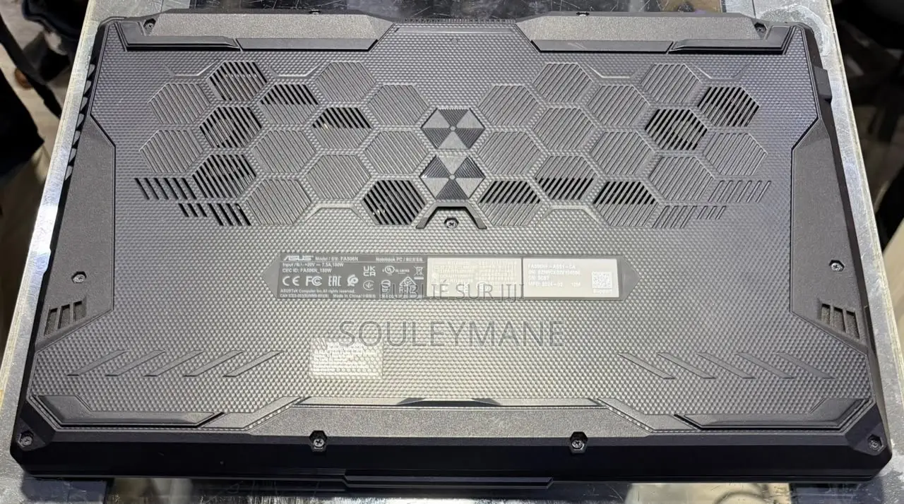 Ordinateur portable Asus TUF Gaming A15 16GB AMD Ryzen 5 SSD 512GB