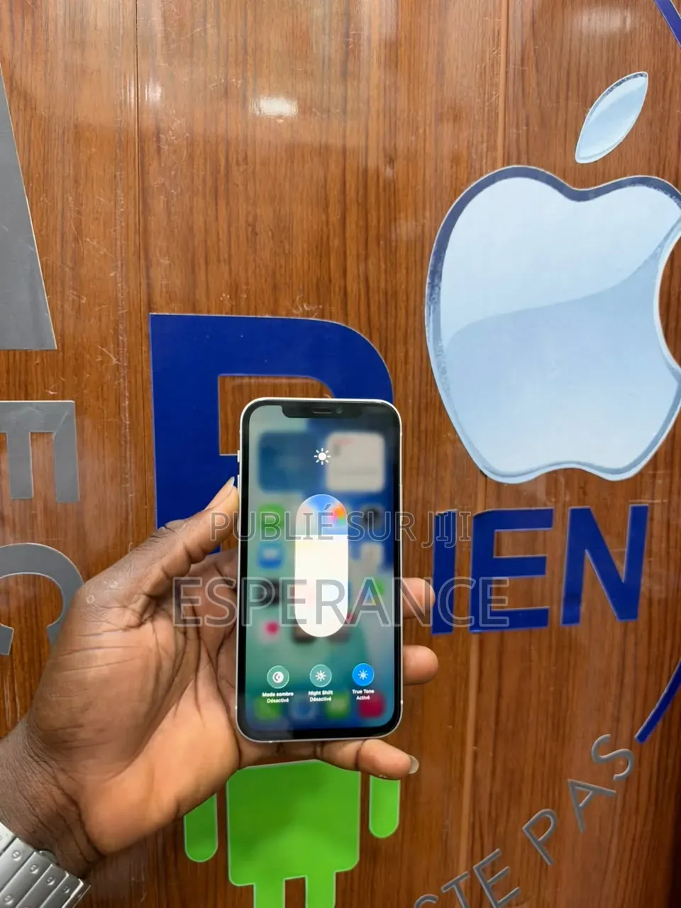 Apple iPhone 12 64 GB Blanc