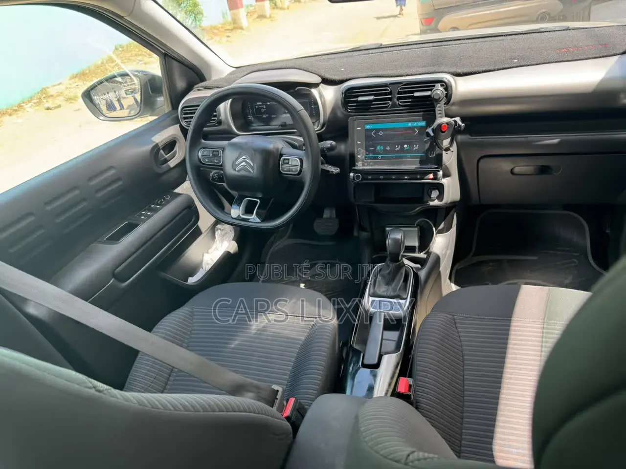 Renault Captur 1.0 Petrol FWD 2021 Argenté