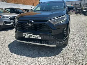 Toyota RAV4 2020 Noir