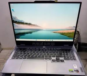 Ordinateur portable Lenovo LOQ 15AHP10 16GB AMD Ryzen 7 SSD 512GB