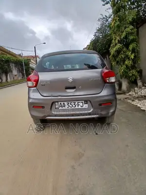 Suzuki S-Presso 2024 Gris