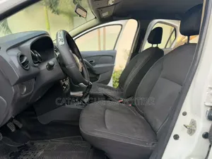 Renault Logan 2019 Blanc