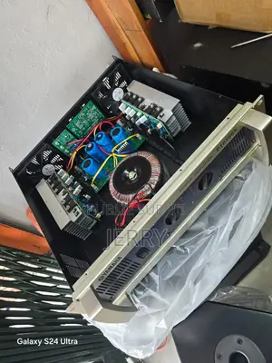 Complète Sono Baffe JBL Satellite