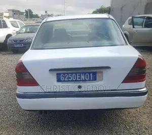 Mercedes-Benz C-Class 2004 Blanc