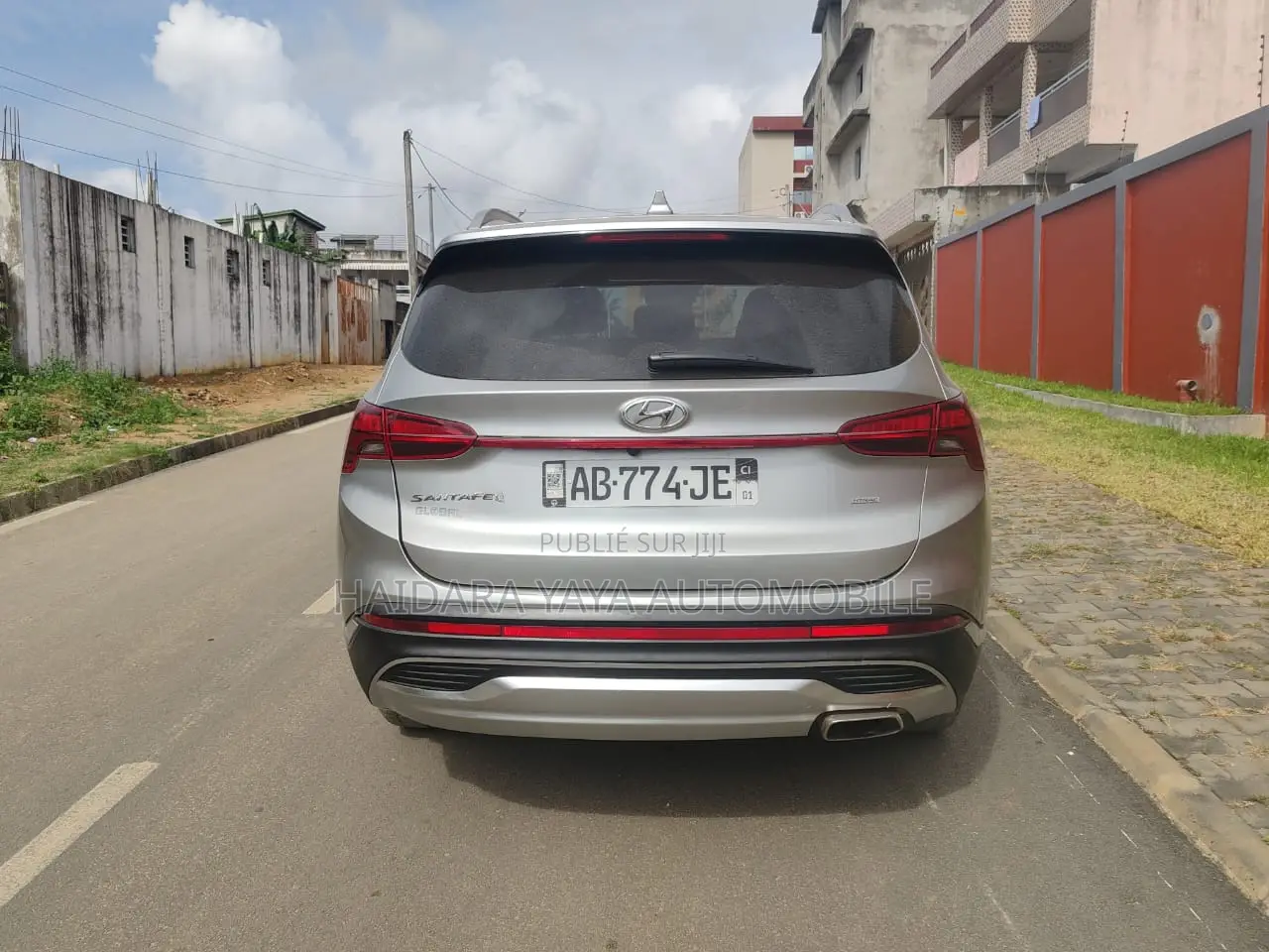 Hyundai Santa Fe Limited 2022 Gris