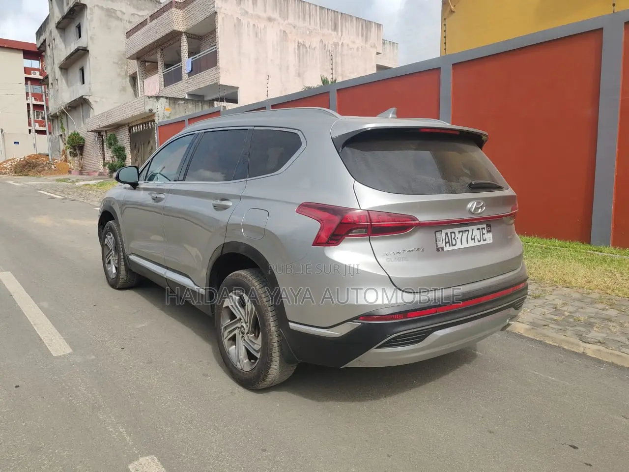 Hyundai Santa Fe Limited 2022 Gris