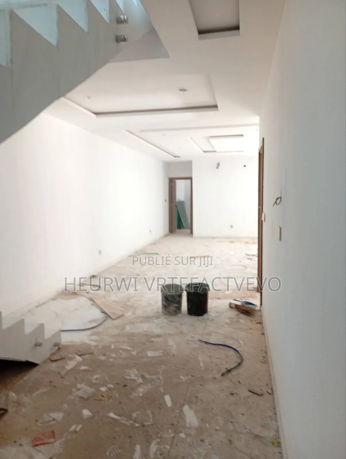 3chbre Villa dans Angre Nouveau Chu, Cocody à Vendre