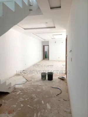 3chbre Villa dans Angre Nouveau Chu, Cocody à Vendre