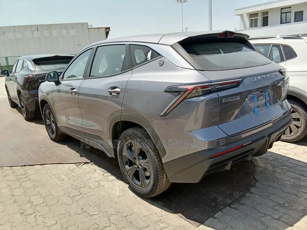 Nouveau Jetour Dashing 2026 Gris
