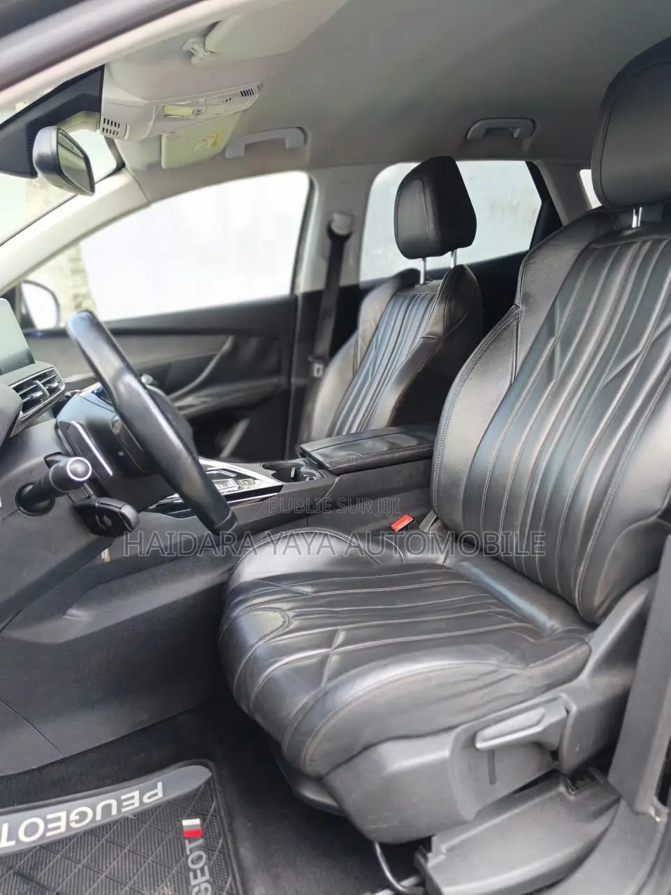 Peugeot 3008 2018 Gris