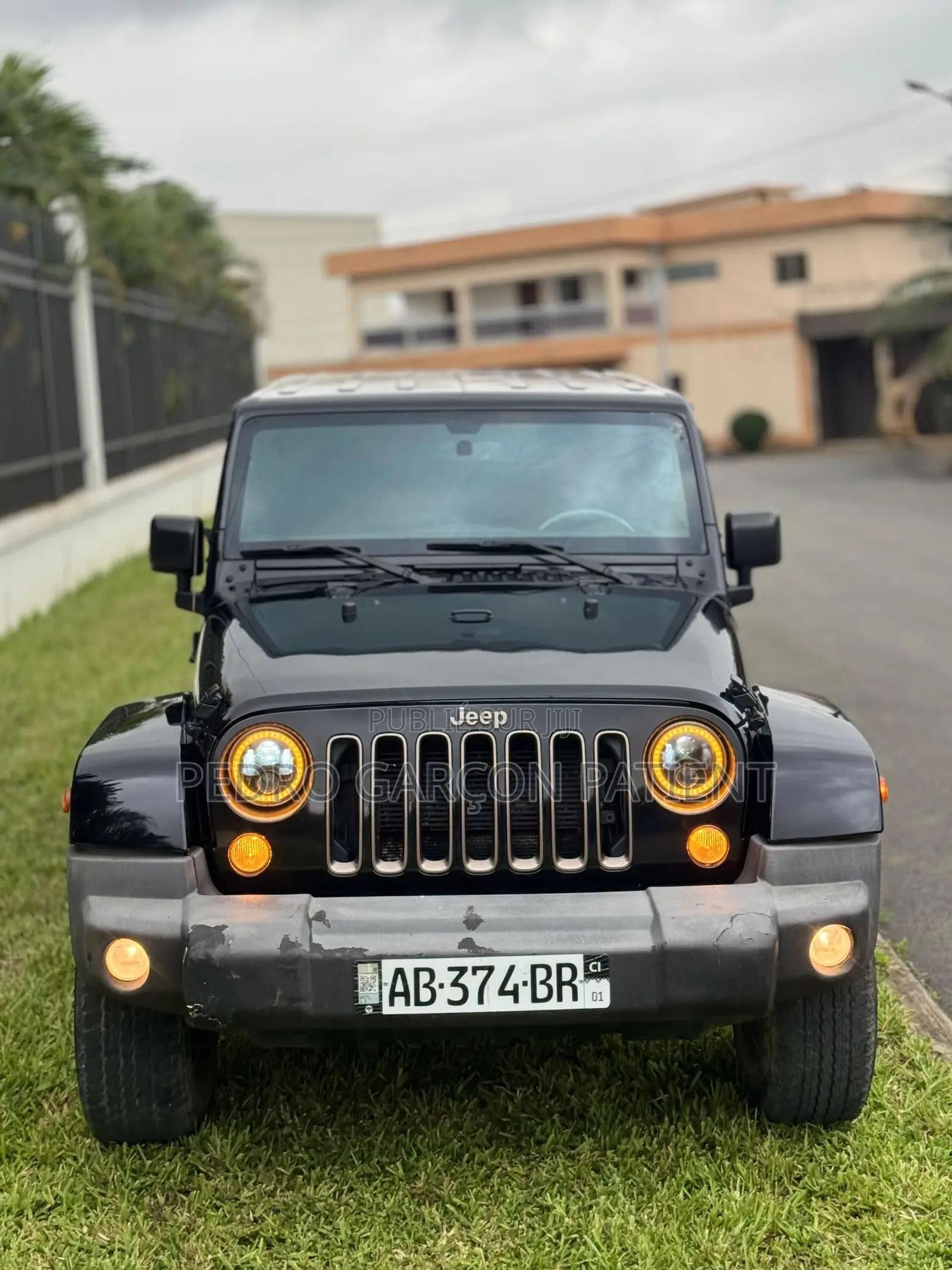 Jeep Cherokee 2020 Gris