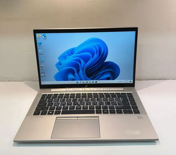 Nouveau HP EliteBook 840 G8 16GB Intel Core i5 SSD 512GB