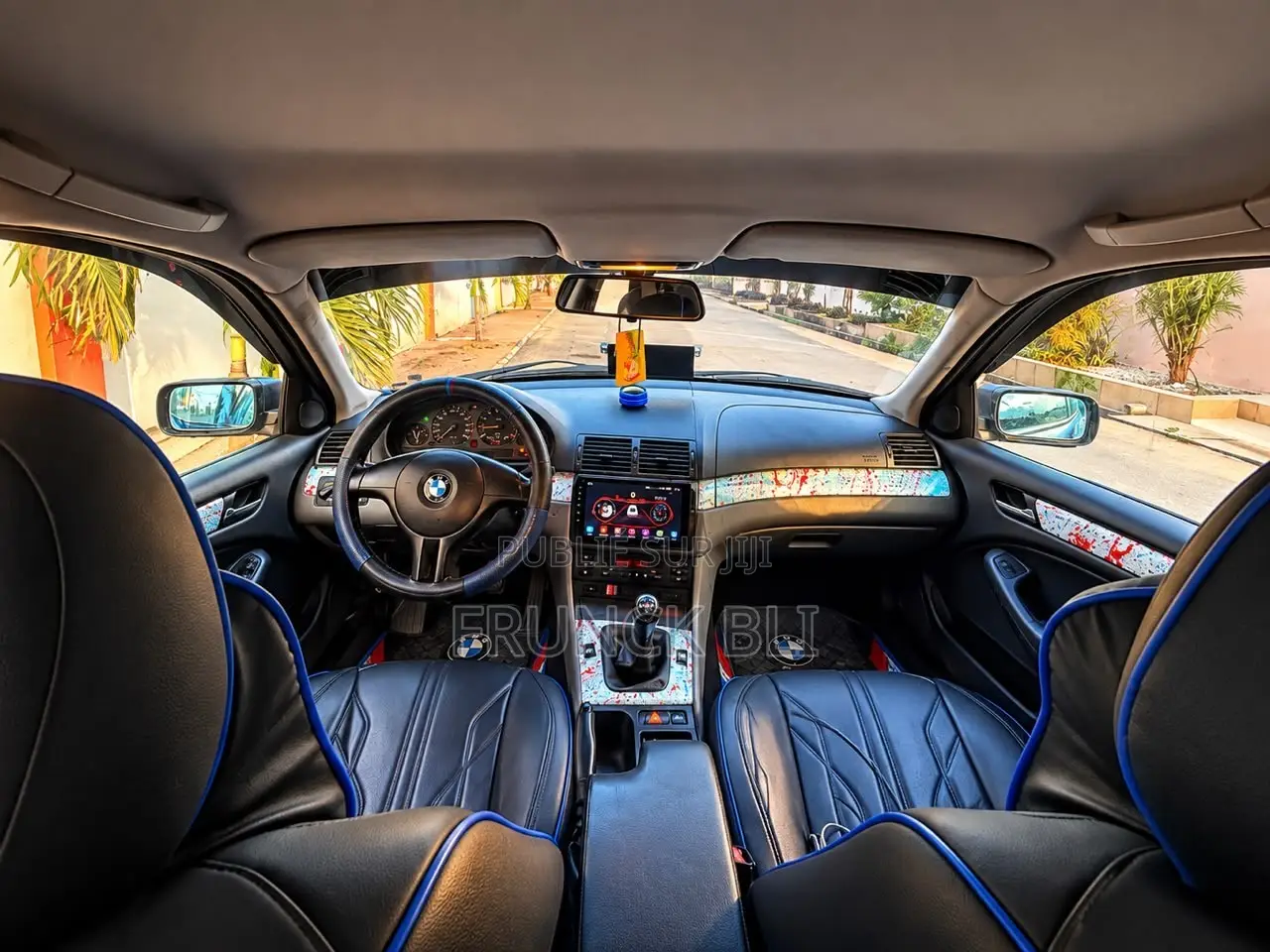 BMW 318ti 1999 Bleu