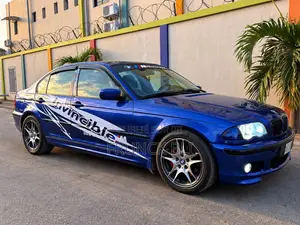 BMW 318ti 1999 Bleu
