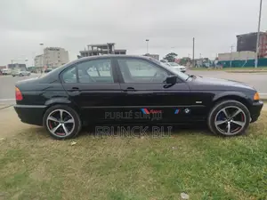 BMW 318ti 2000 Gris