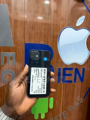 Apple iPhone 12 64 GB Noir