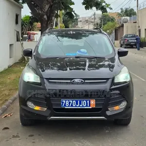 Ford Escape SE 4dr SUV AWD (1.6L 4cyl Turbo 6A) 2014 Noir