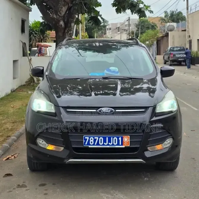 Ford Escape SE 4dr SUV AWD (1.6L 4cyl Turbo 6A) 2014 Noir