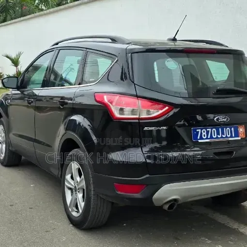 Ford Escape SE 4dr SUV AWD (1.6L 4cyl Turbo 6A) 2014 Noir