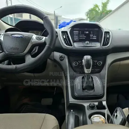 Ford Escape SE 4dr SUV AWD (1.6L 4cyl Turbo 6A) 2014 Noir