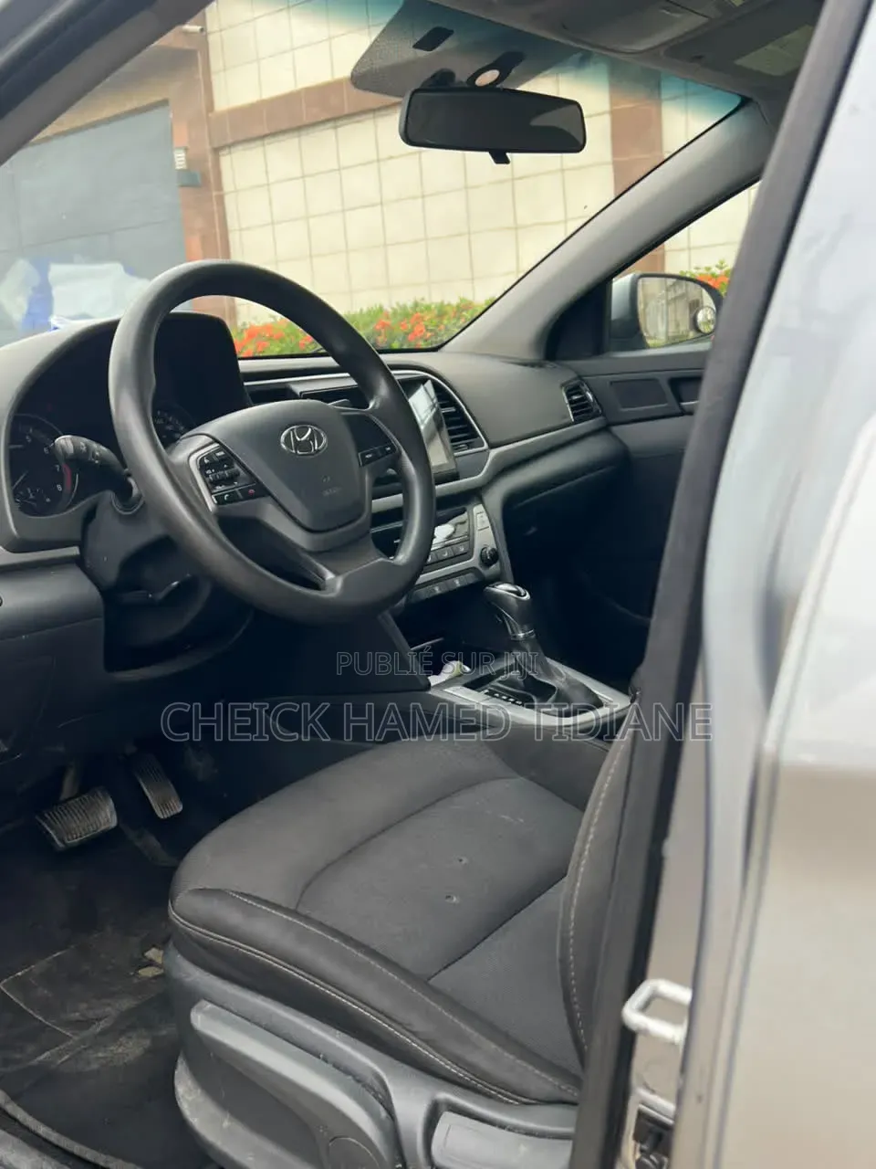 Hyundai Elantra 2018 Gris