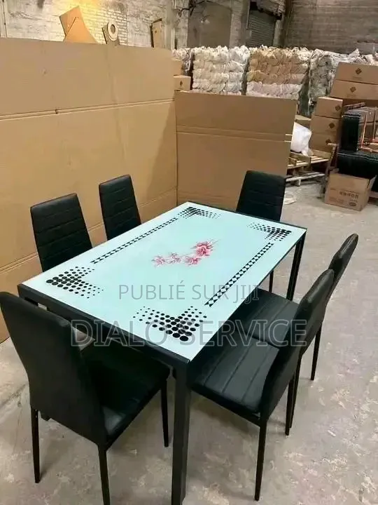 Table À Manger