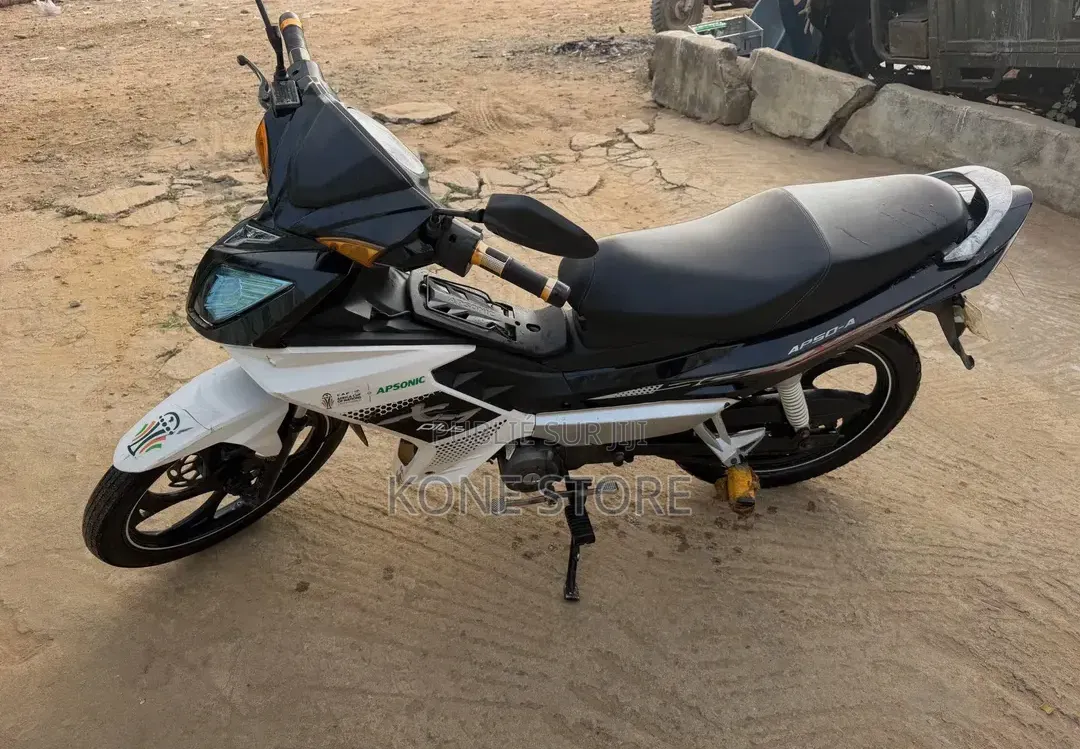 KTM Duke 125 2025 Noir