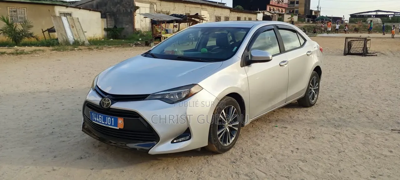 Toyota Corolla 2018 Gris
