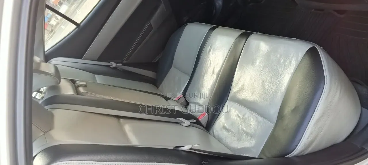 Toyota Corolla 2018 Gris