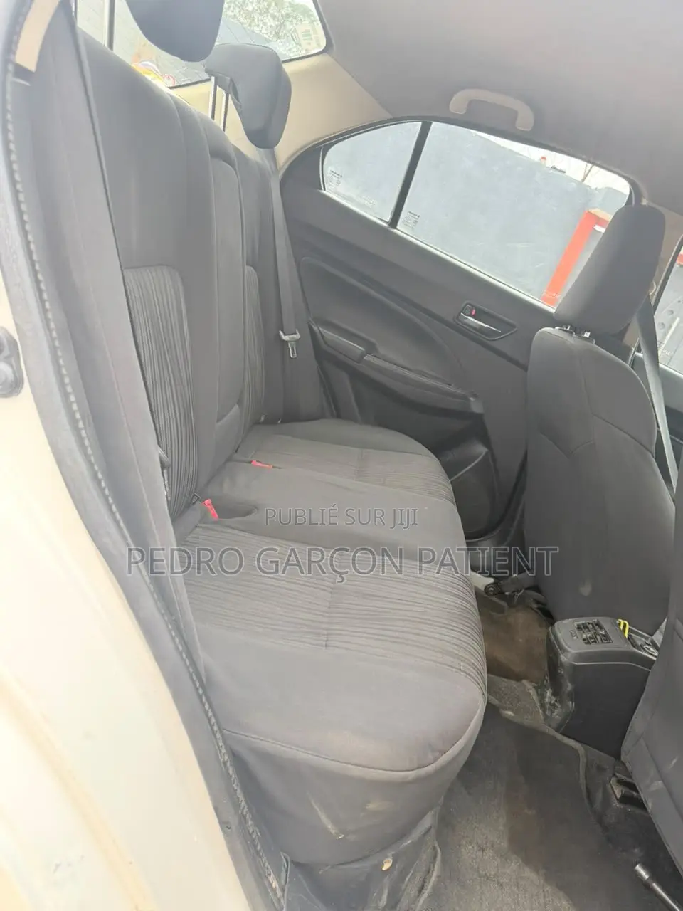 Suzuki Dzire 2023 Blanc