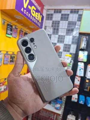 Nouveau Tecno Camon 50 Pro 256 GB Gris