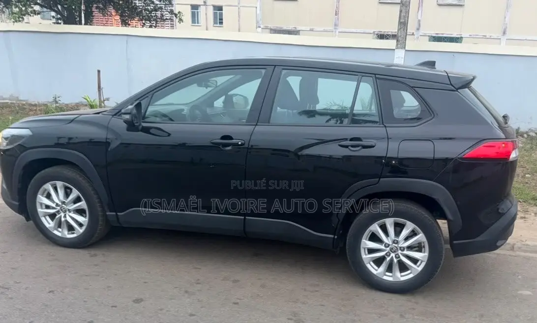 Toyota Corolla Cross 2022 Noir