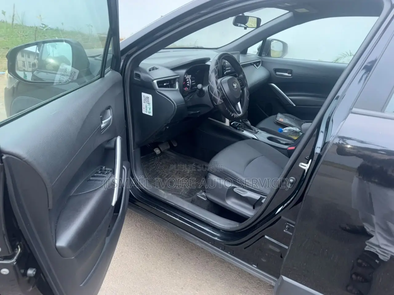 Toyota Corolla Cross 2022 Noir