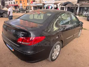 Peugeot 408 2021 Noir