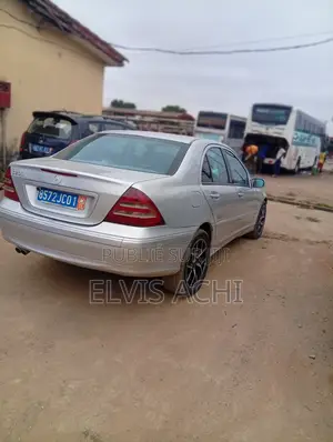 Mercedes-Benz C200 2001 Argenté