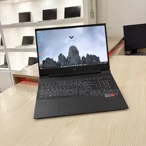 Nouveau Ordinateur portable HP Victus 15 16GB AMD Ryzen 5 SSD 512GB