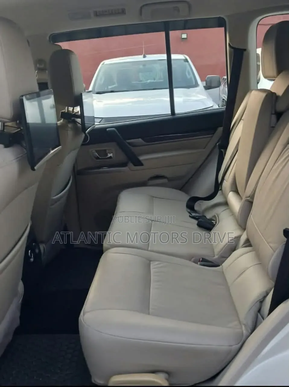 Mitsubishi Pajero 2024 Blanc