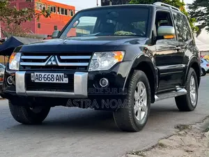 Mitsubishi Pajero 2014 Noir