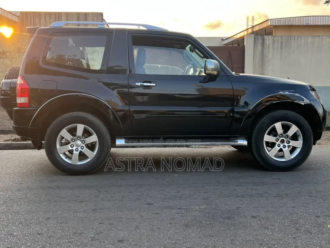Mitsubishi Pajero 2014 Noir